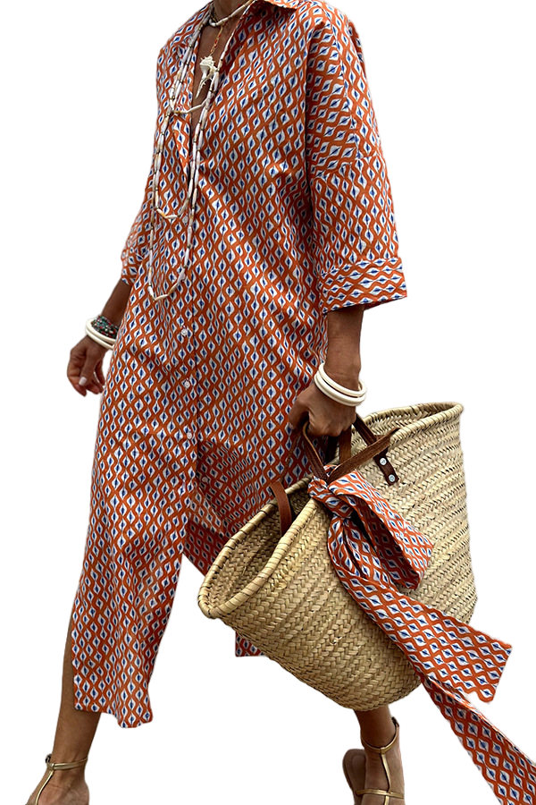Shirt Silhouette With a Waist-Defining Belt